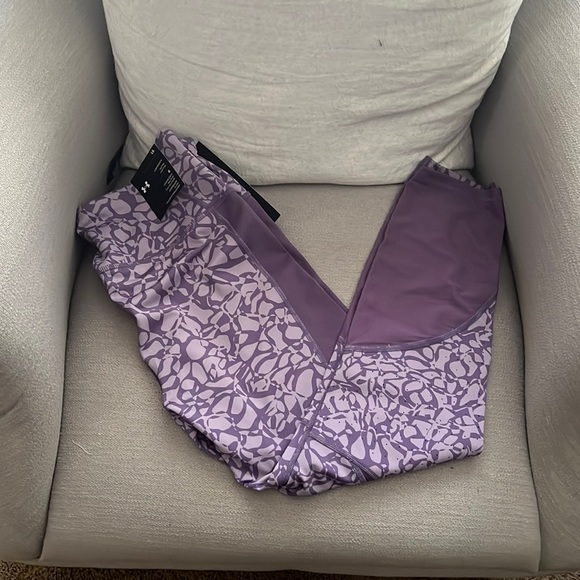 Pants - Under armour leggings